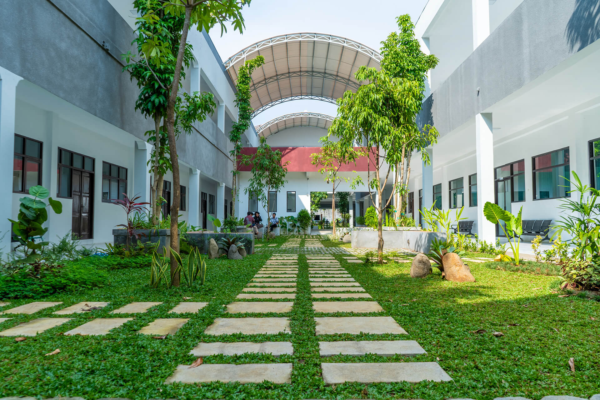 images/fasilitas-kampus_background 1755663633.jpg